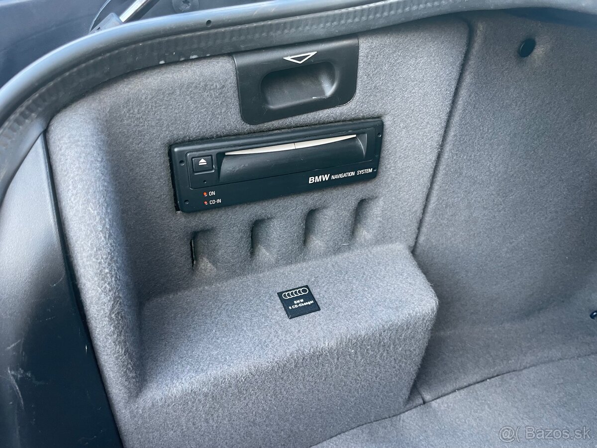 BMW 5 540 i A/T e39 - 11