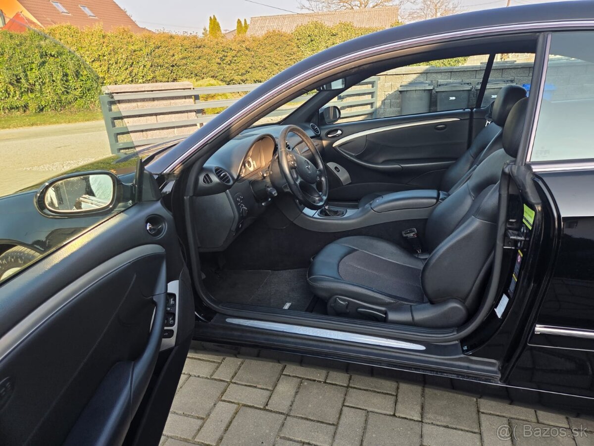 Mercedes benz CLK 220 - 11