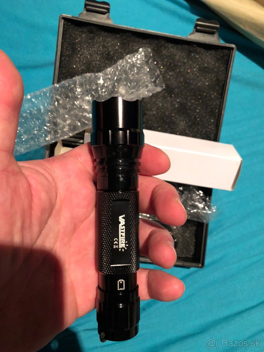 Taktické Led Baterky (1 režim) - 11