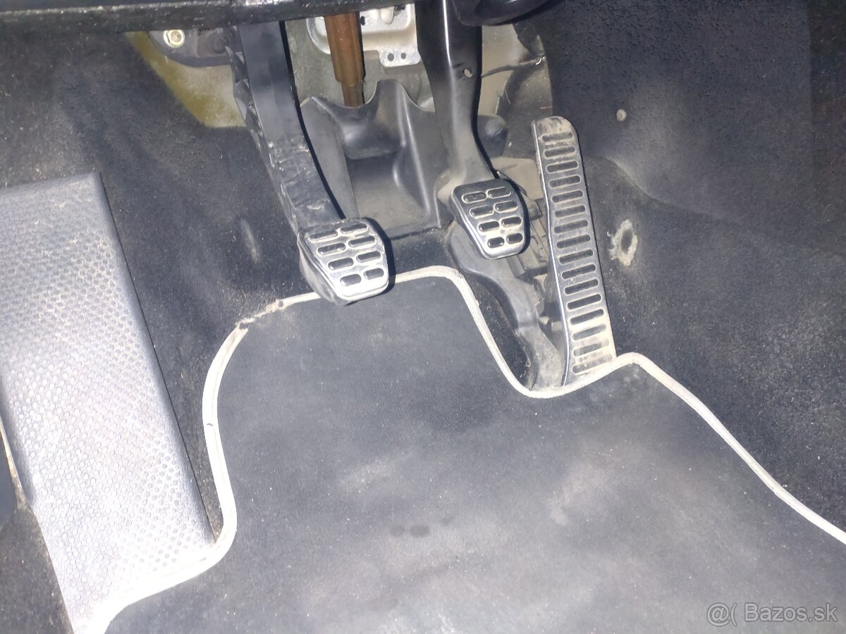 Predám Škoda Octavia 2 RS - 11