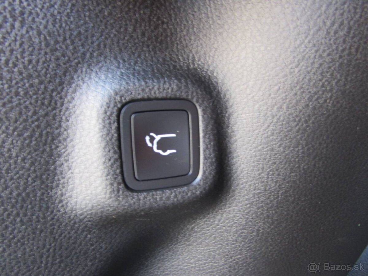 Jeep Compass 1.5 e-Hybrid Limited A7 - vozidlo v zaruke - 11