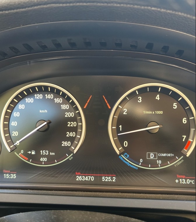 BMW 740i (3 liter benzín) r. 2014 - 11