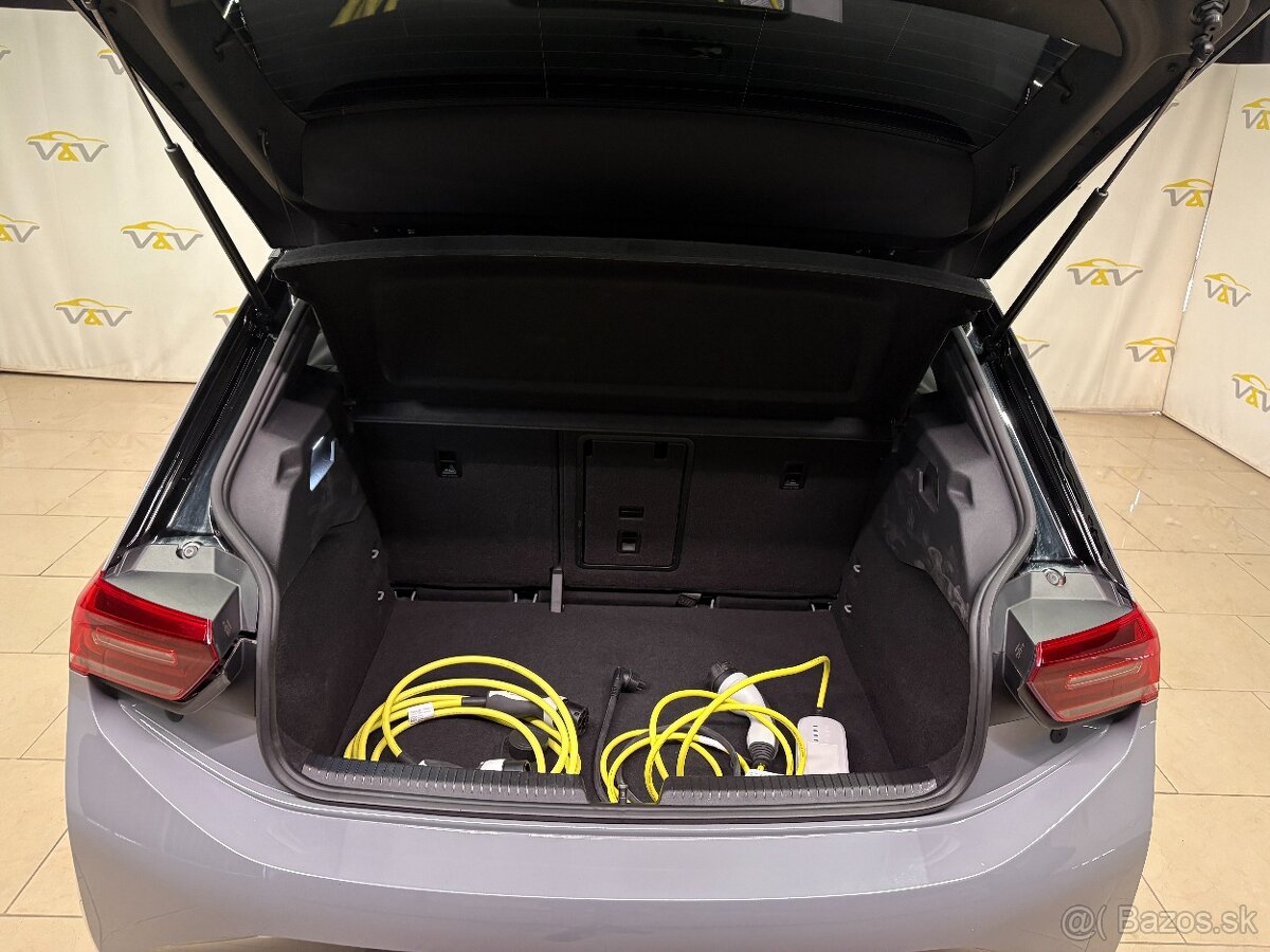 Volkswagen ID.3 Performance Upgrade 58kWh 1st - 11