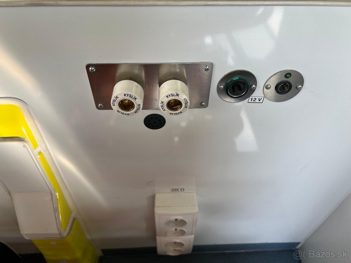 Predám Ford Transit 350L, Sicar sanitku - 11