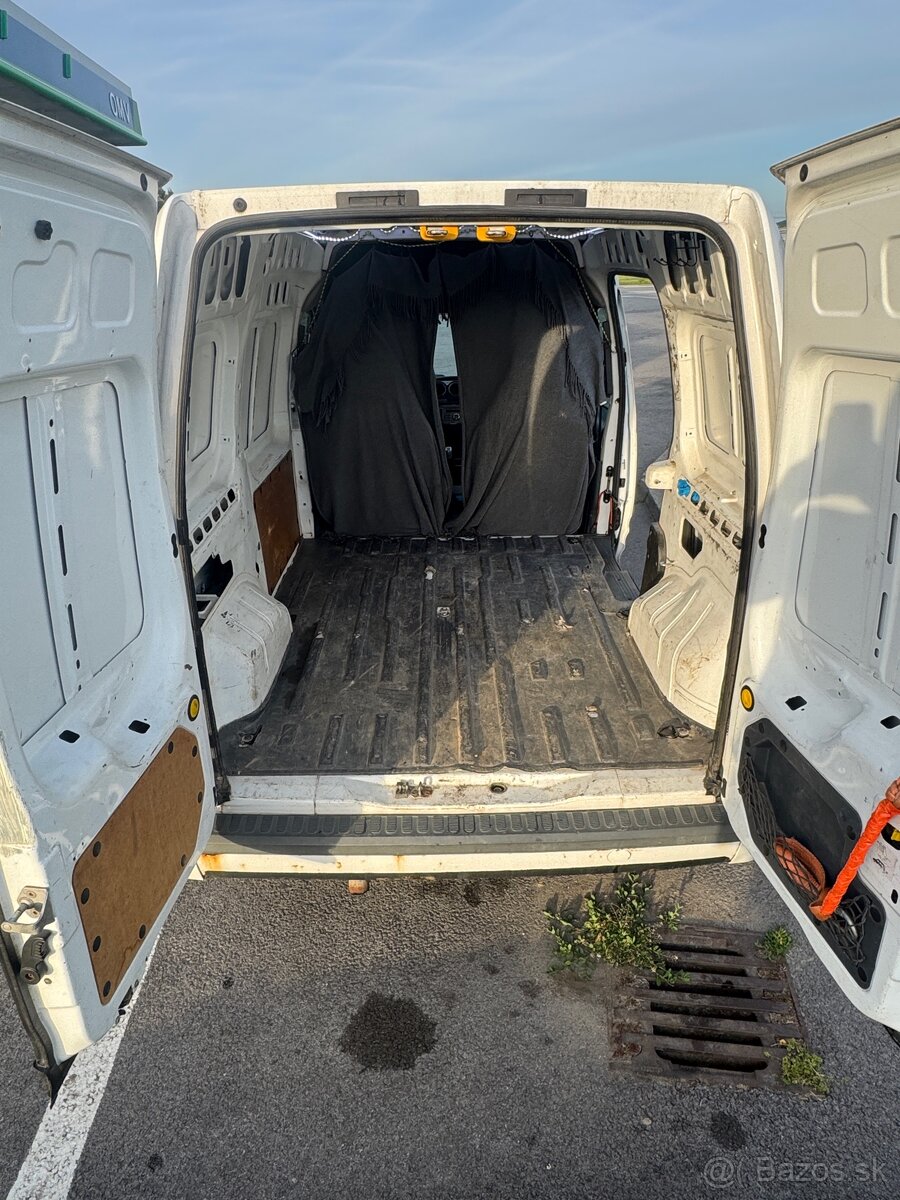 Ford Transit Connect 1.8 TDCI 66 KW - 11