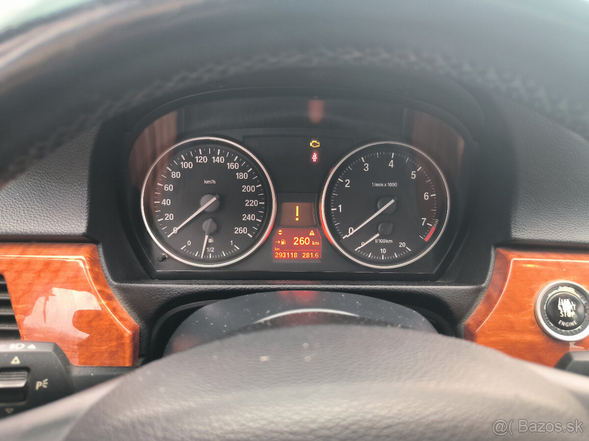 Predaj BMW 330i - 11