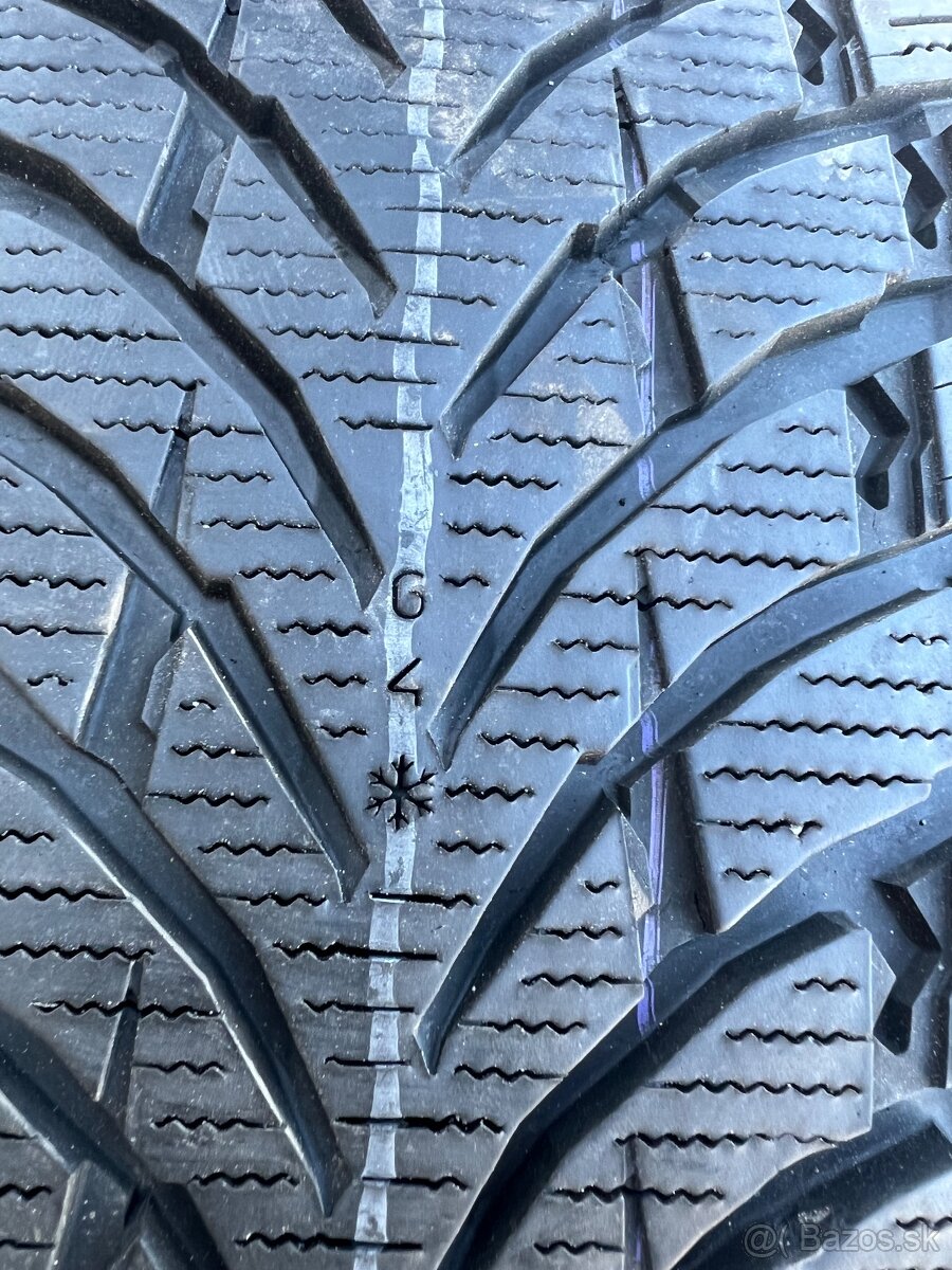 Zimné NOKIAN TYRES 265/50 R20 WR SUV 4 - 11