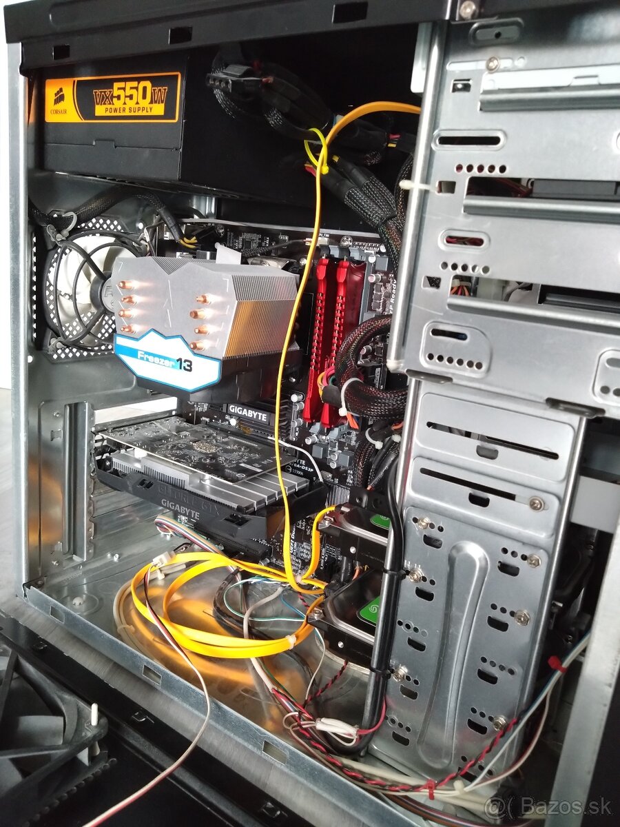 Počítač (stolový) - 11