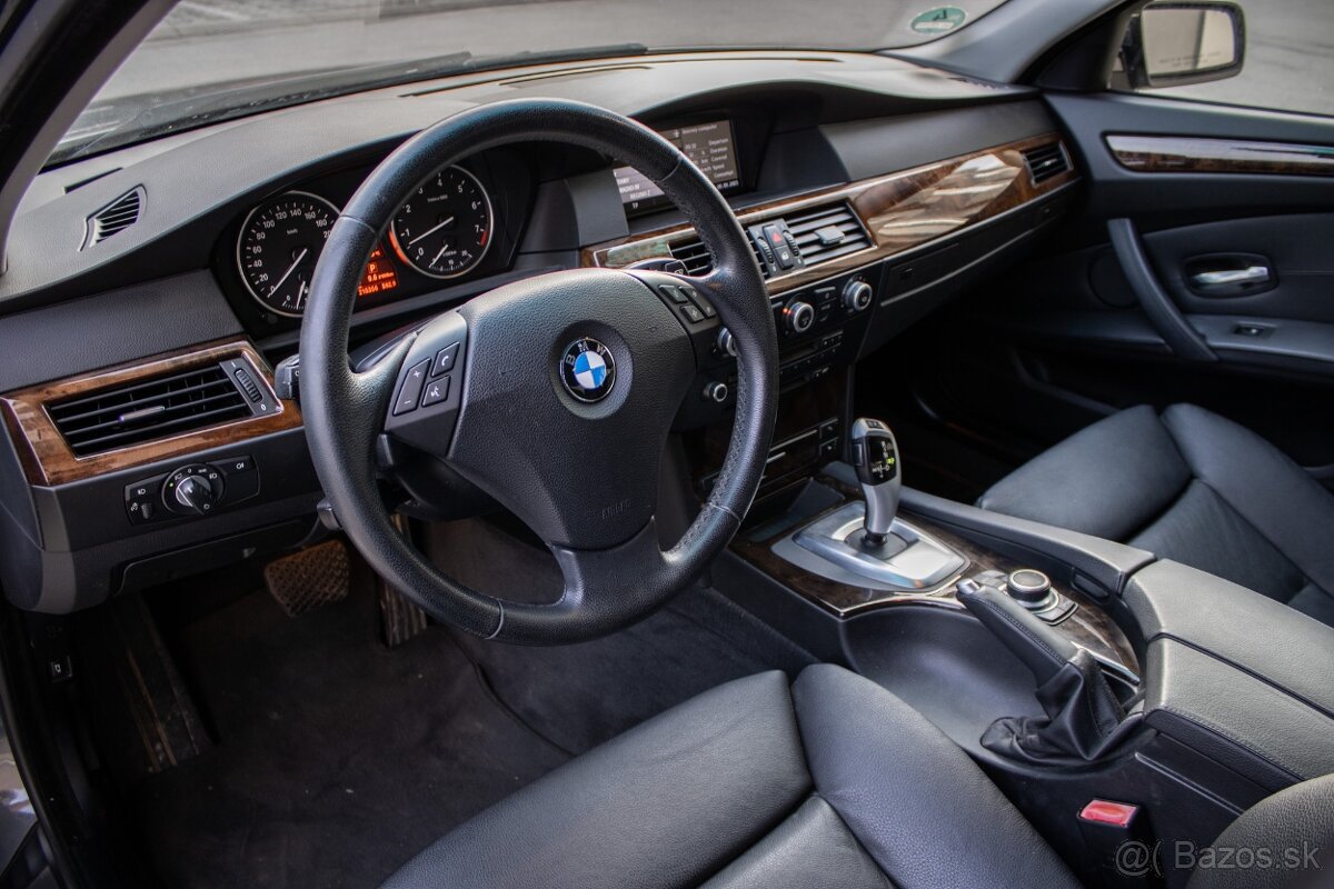 BMW Rad 5 530 i A/T - 11