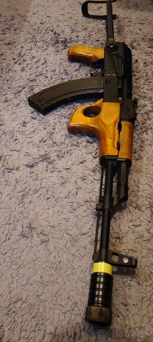 AKMSU, drevo, oceľ, Cyma Standard, CM.048SU - 11