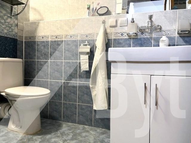 VEĽKÝ 2-IZBOVÝ BYT V CENTRE S BALKÓNOM A ZARIADENÝ - 11