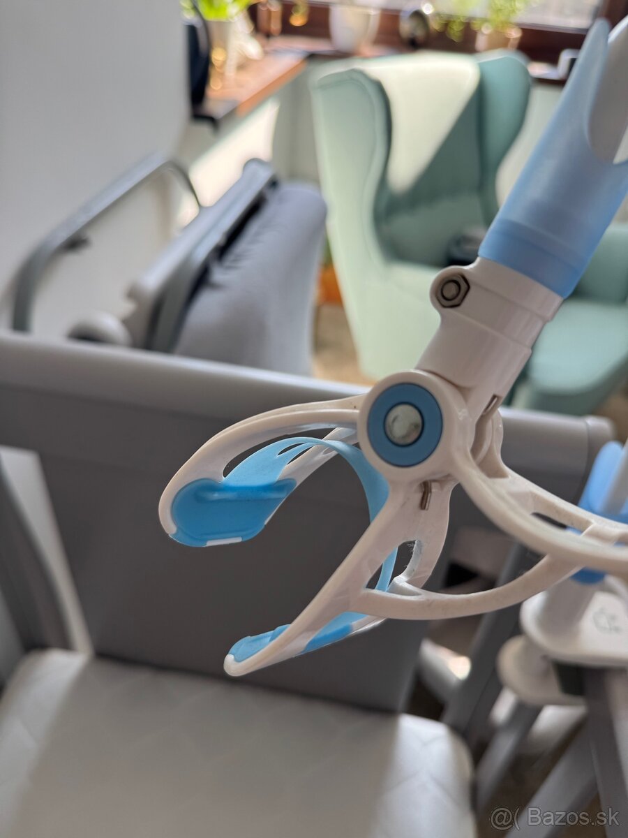 Predám detskú postieľku s výbavou - 11