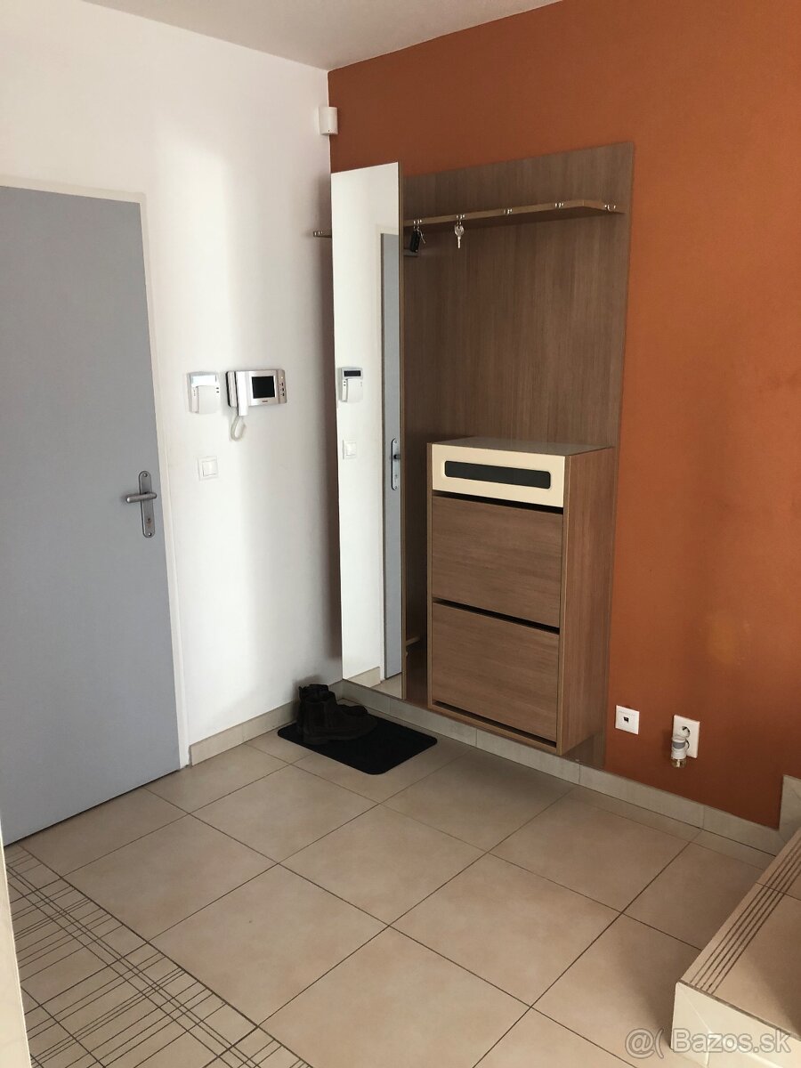 3 izbový mezonet s terasou a 2 parkovacími miestami - 11