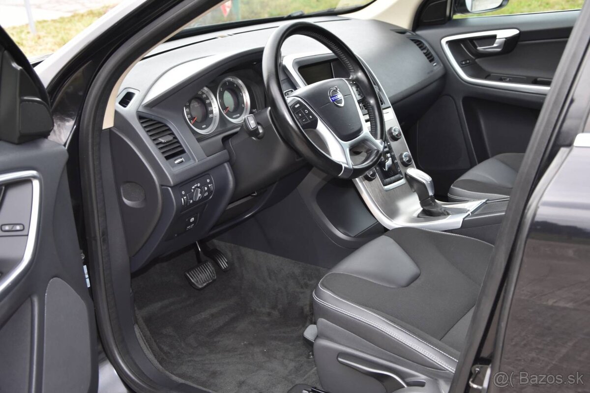 Volvo XC60 - 11