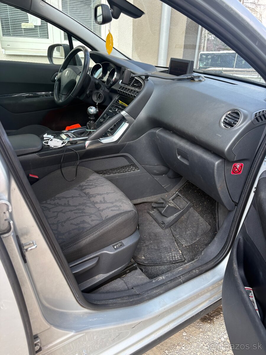 PEUGEOT 3008 2.0HDI,110KW - 11