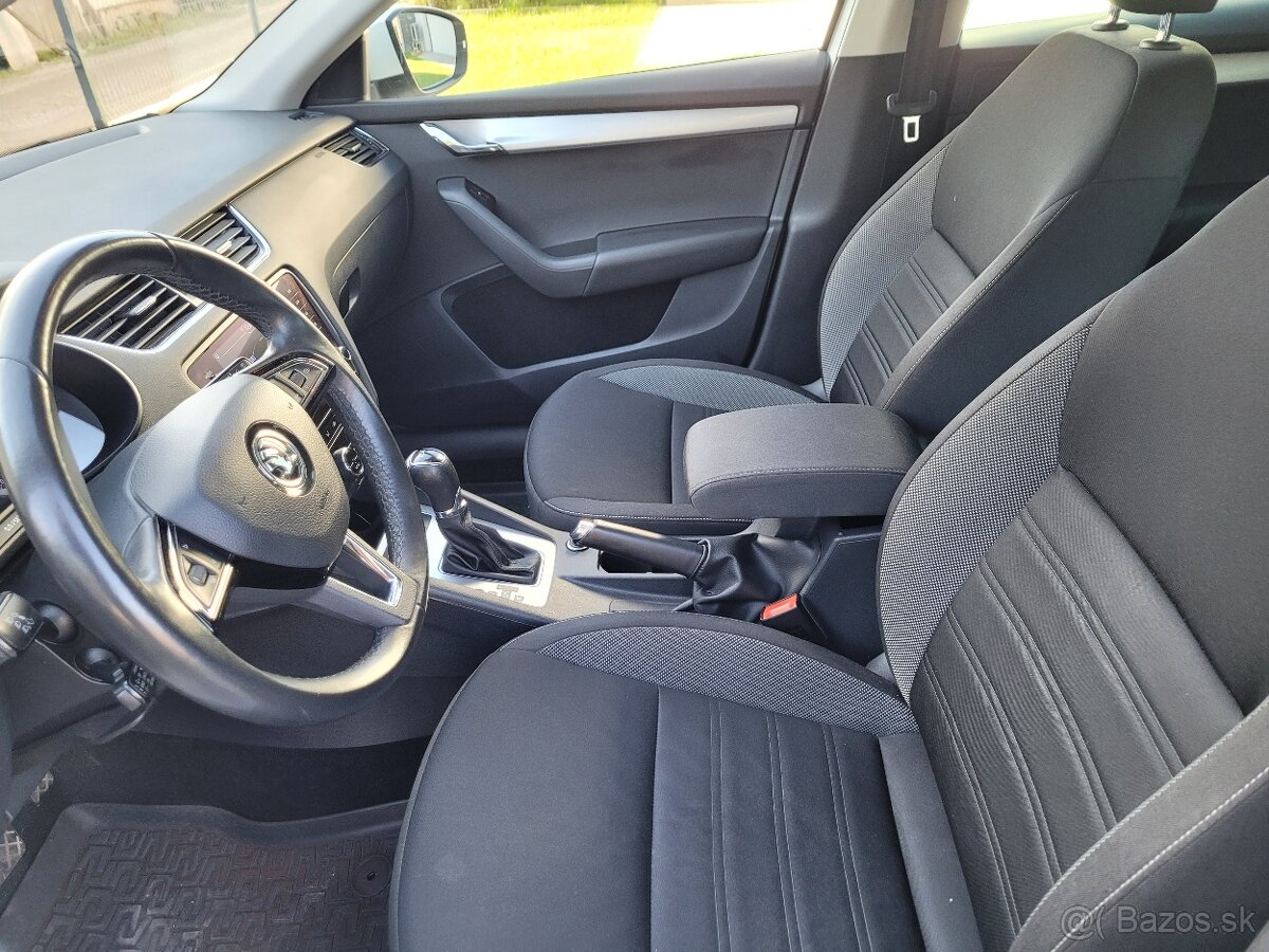 Škoda Octavia Combi 1.5 TSI G-TEC Ambition DSG - 11