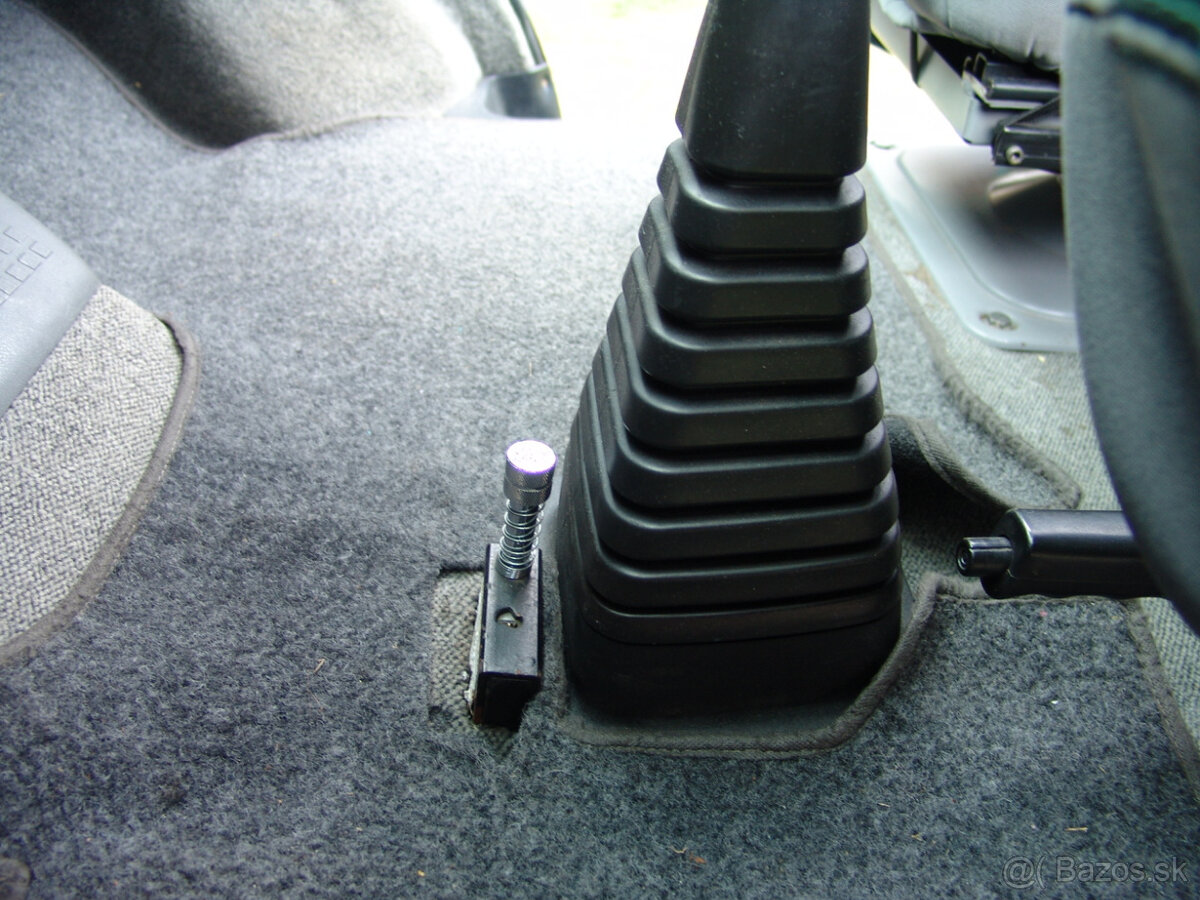 Obytný vůz VW T4 Westfalia California - 11