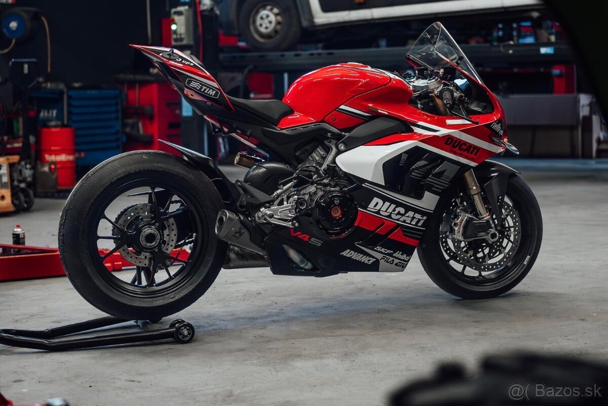 DUCATI PANIGALE V4S - 11
