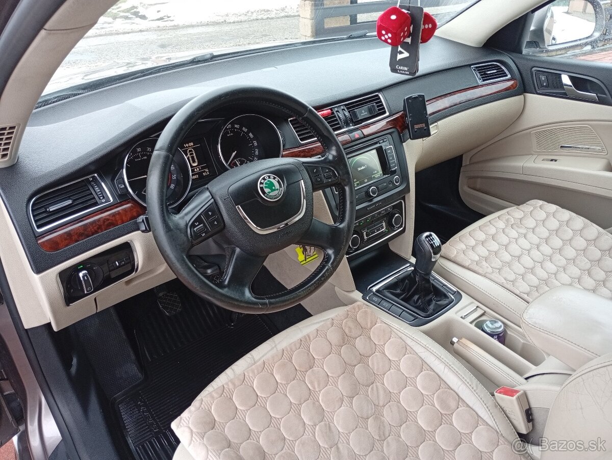 Skoda SuperB 2.0TD - 11