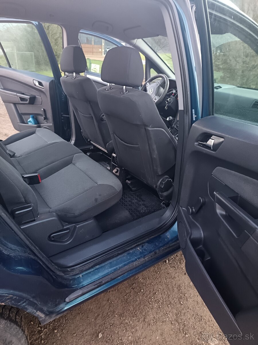 Predám Opel Zafira 7 miestne CNG+benzin - 11