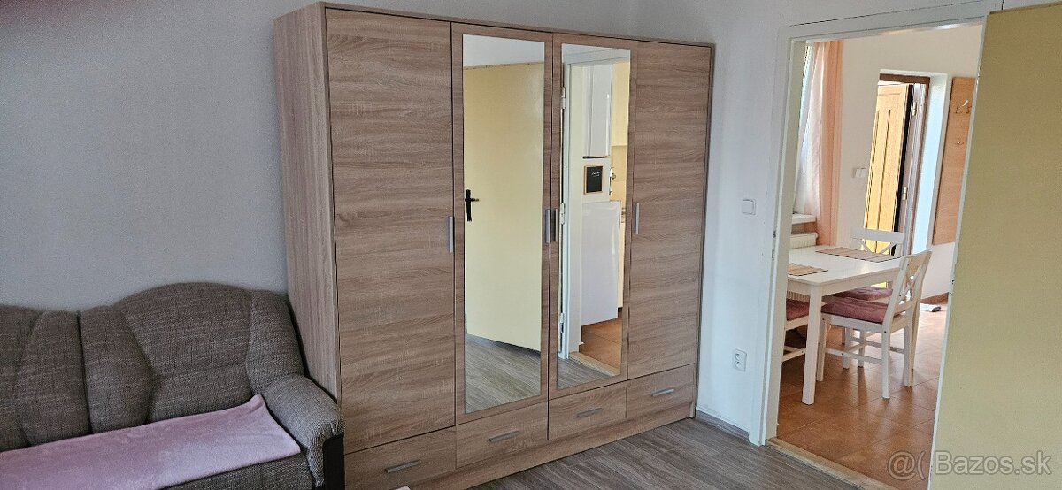 Prenájmem 1.izbový rodinný dom vo Viničnom... - 11