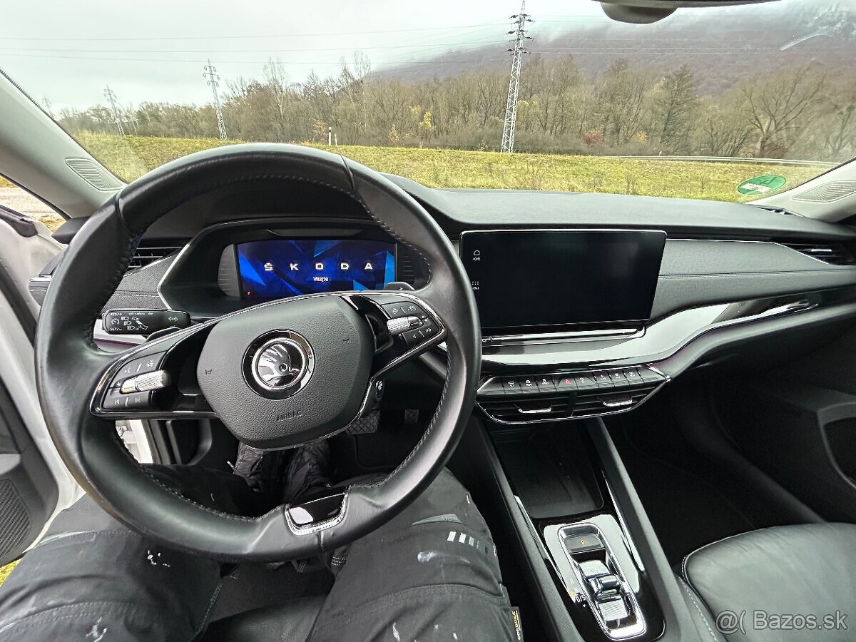 Skoda Octavia IV Combi 2.0TDI DSG 110KW - 11