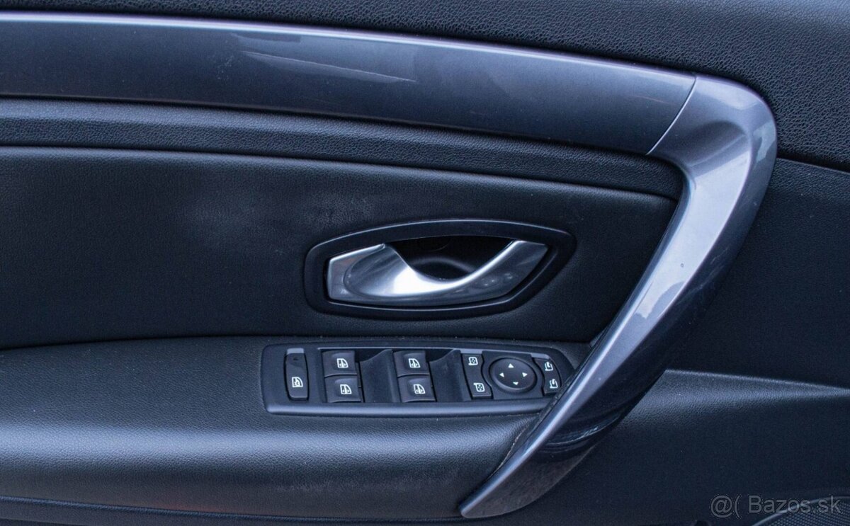 Renault Laguna 2.0 dCi 4control - 11