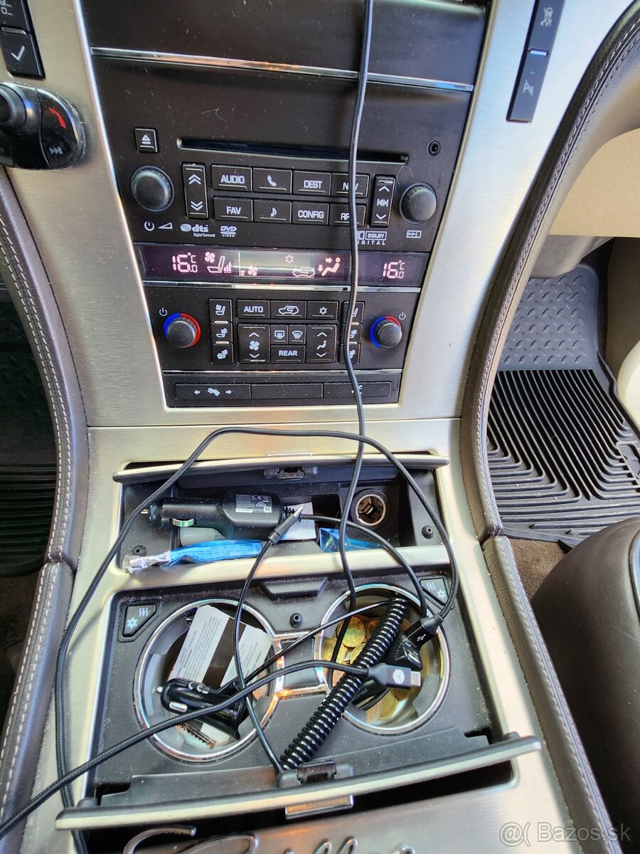 Predám CADILLAC ESCALADE - 11