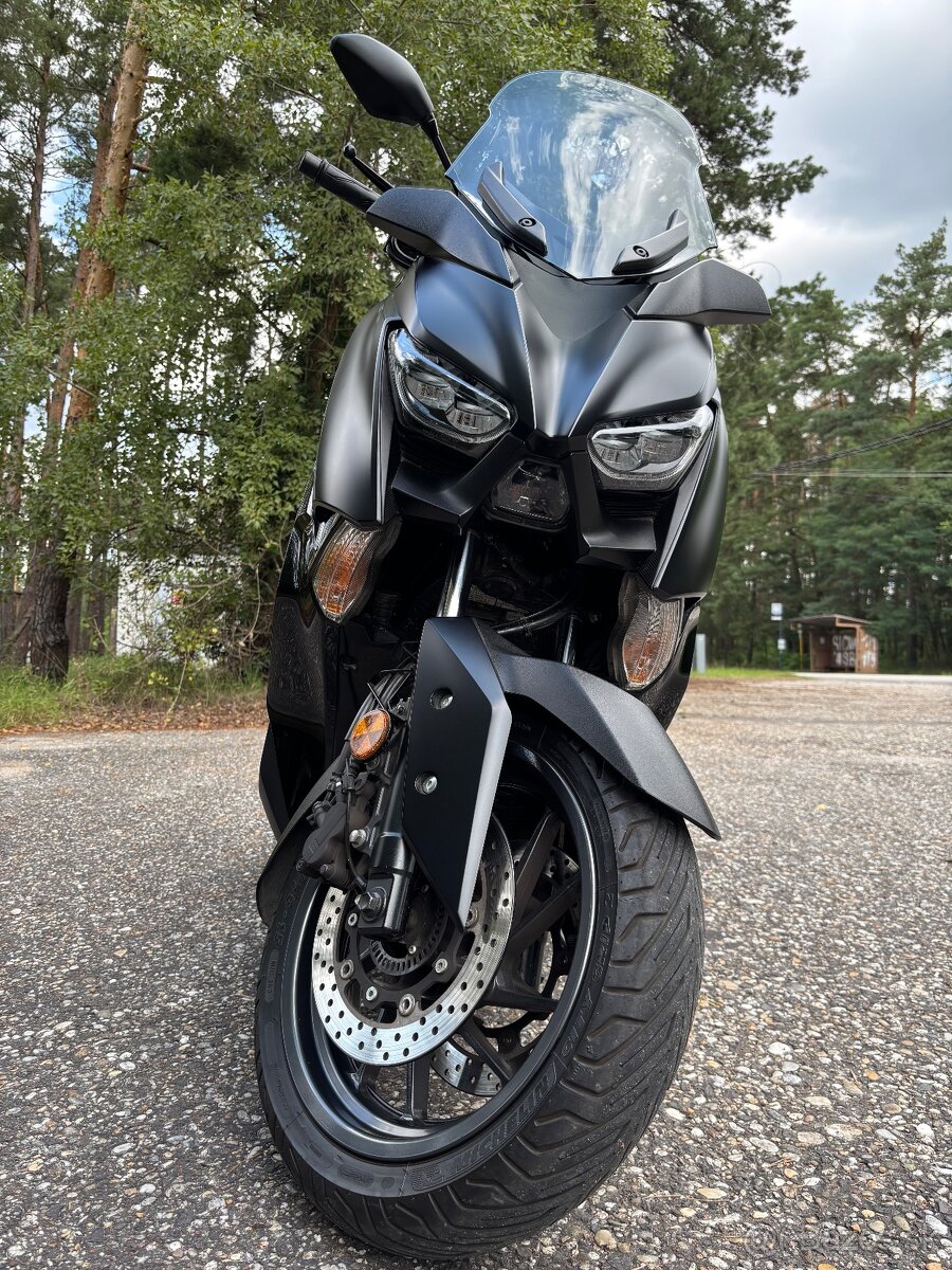 Yamaha X max 400 Iron Max DPH - 11