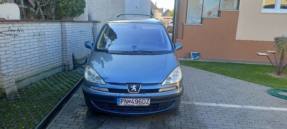 Predám Peugeot 807 2 l 88kw - 11