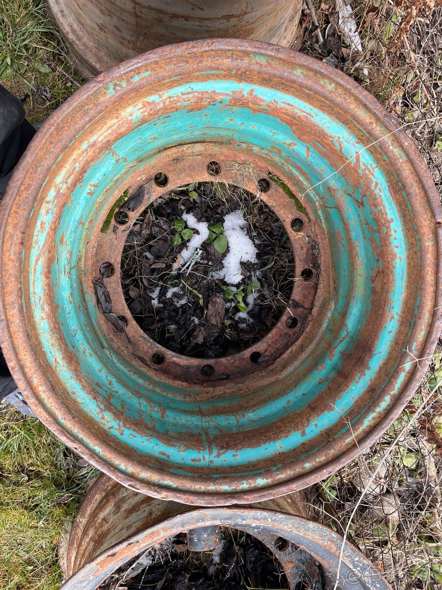 Predám disky na Lkt 81 - 11