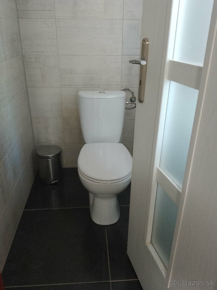 Rodinný dom - dlhodobý prenájom - 11