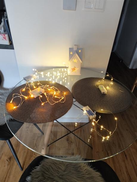 Domček svietnik a LED reťaze - 11