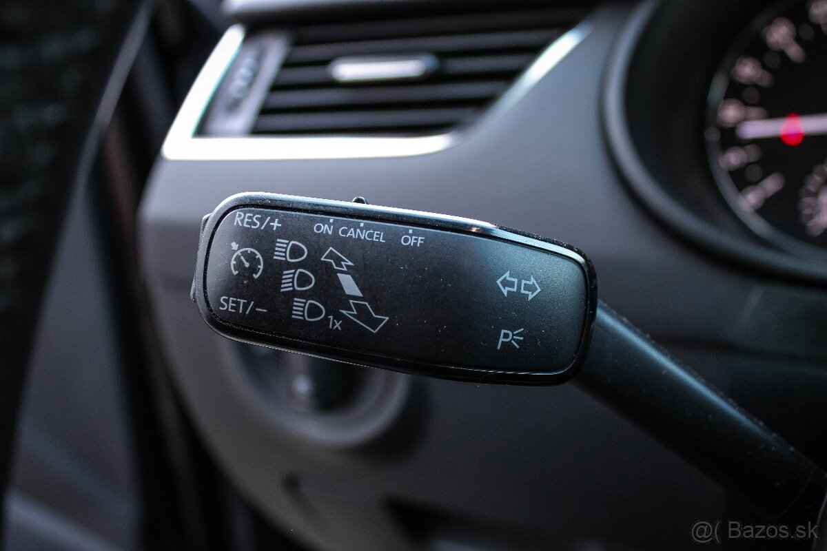 Škoda Octavia Combi 1.6 TDI CR DPF Elegance - 11