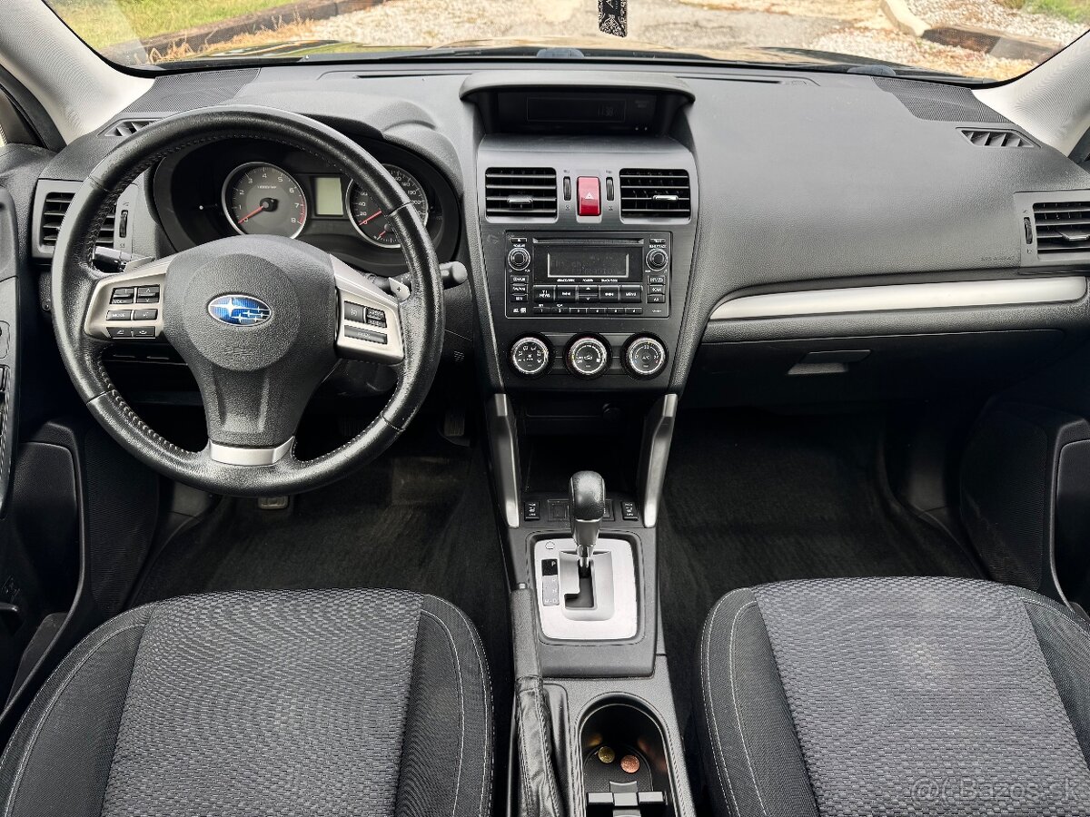 Subaru Forester 2.0i Comfort CVT - 11