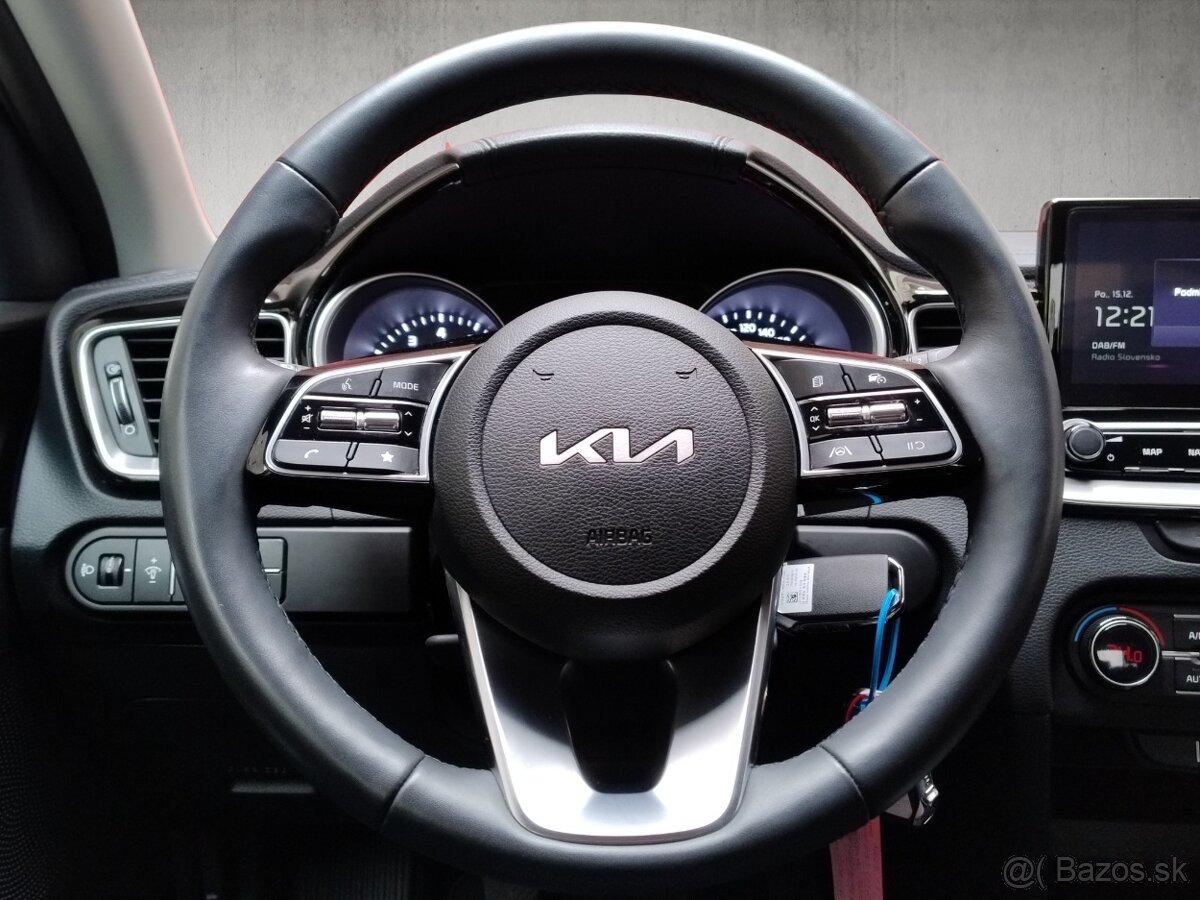 Predám KIA XCEED 1.5 T-GDi M6 GOLD - 11