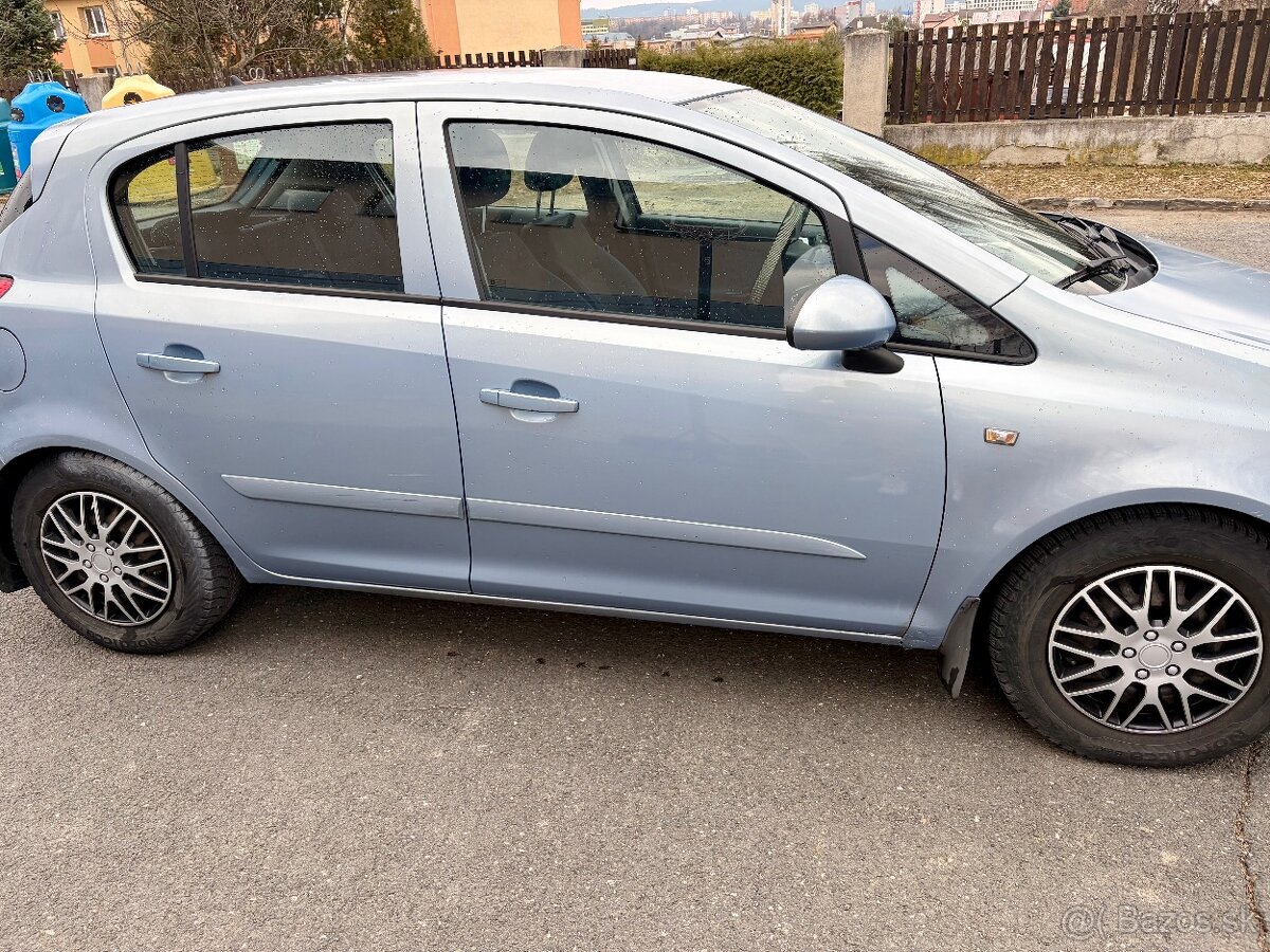 Opel Corsa D 1.2 59kw benzin - 11