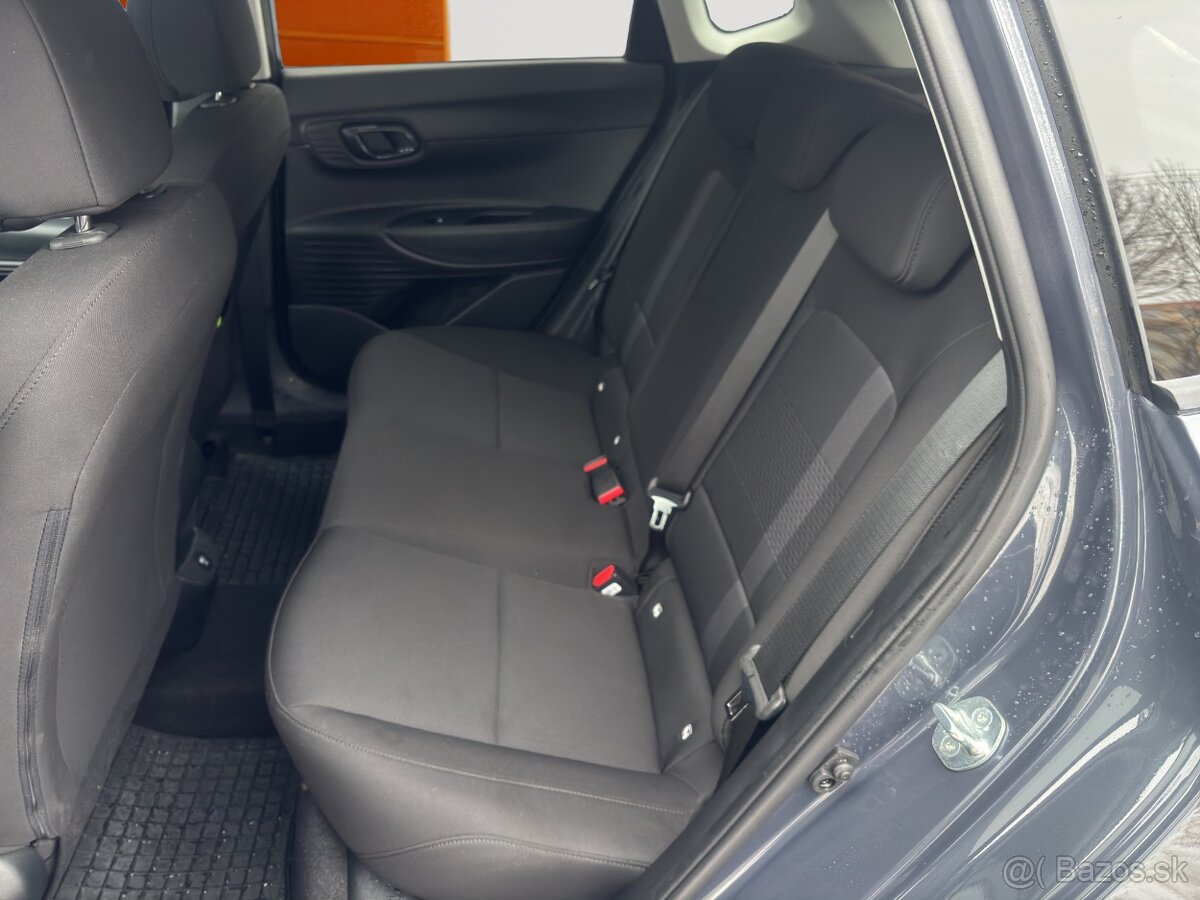 Hyundai i20 HATCHBACK - 11