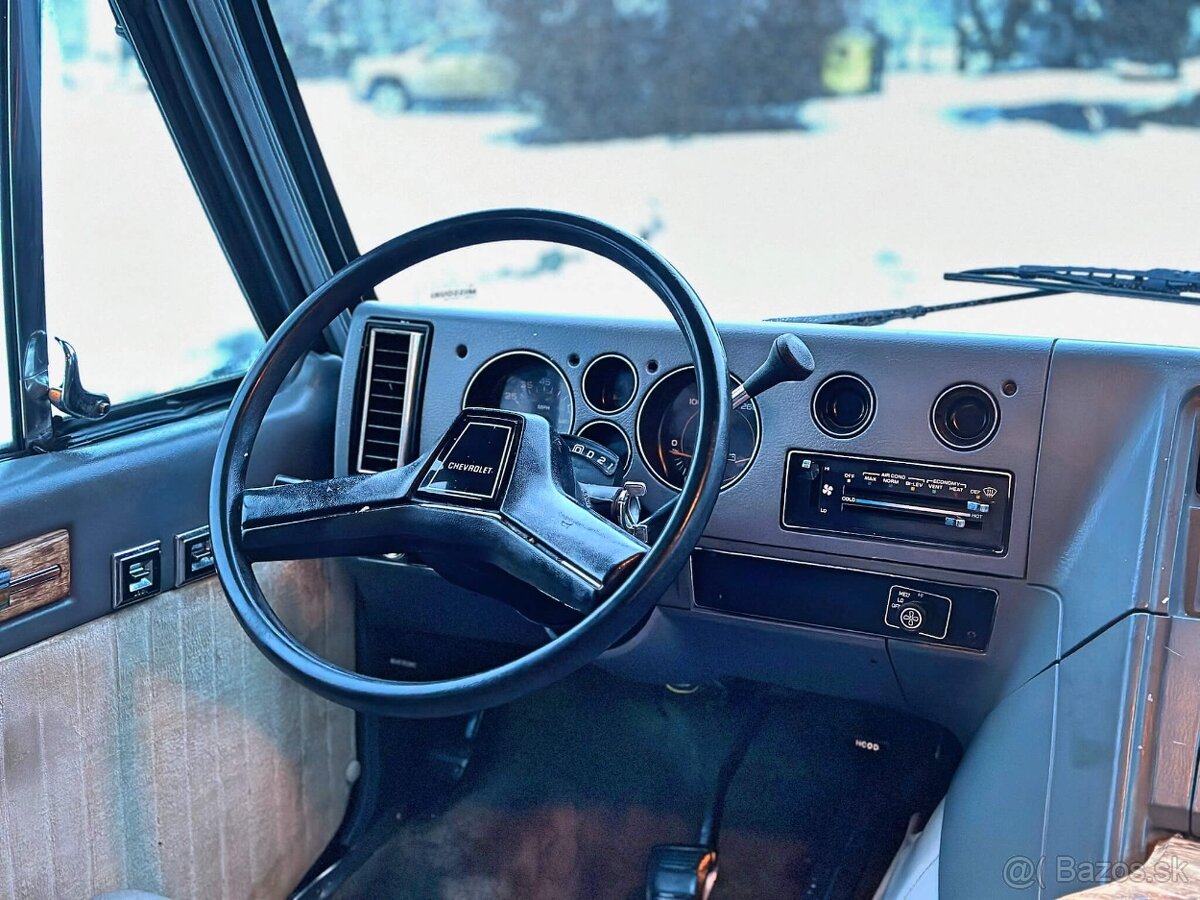 1987 Chevrolet G20 5.7 V8 | Winnebago 🇺🇸 - 11