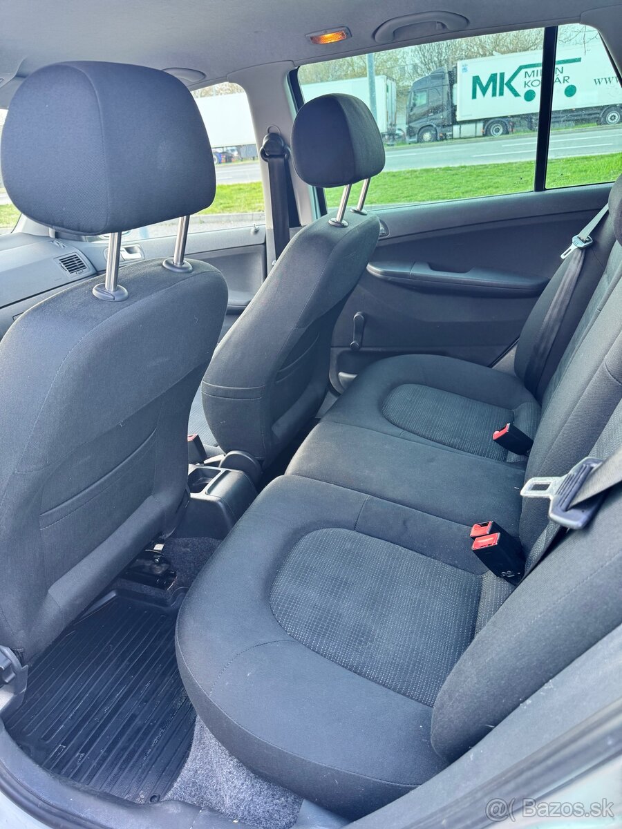 Škoda Fabia 2006 1.4 - 11