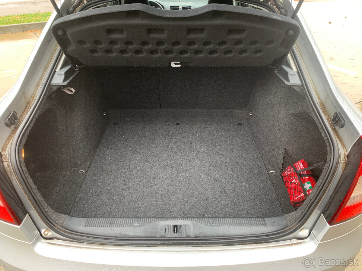 Škoda Octavia 2 1.6TDI - 11