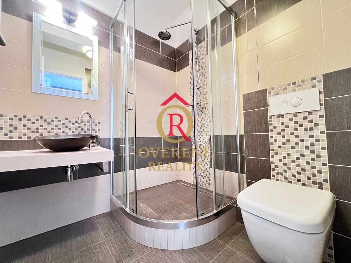 Na prenájom exkluzívny 4-izbový strešný byt s terasou 100 m² - 11