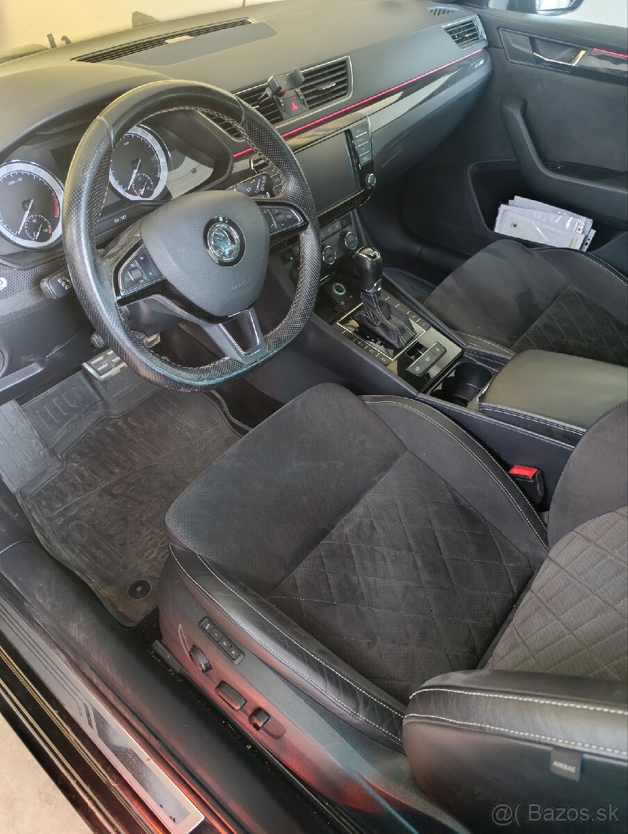 Škoda superb sportline - 11