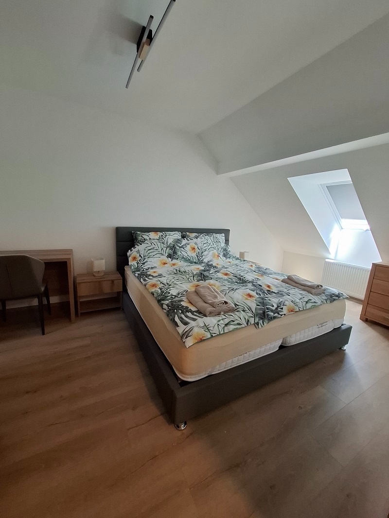 Prenájom 1-izbového bytu - 11