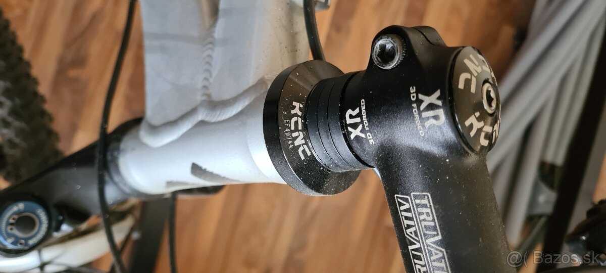 Specialized Rock Hopper - 11