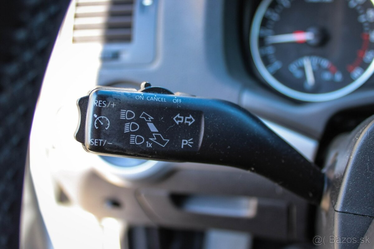 Škoda Octavia Combi 1.6 TDI CR DPF Classic - 11