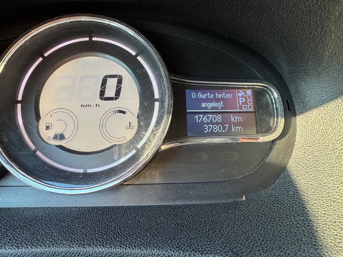 Renault Mégane Combi - 11