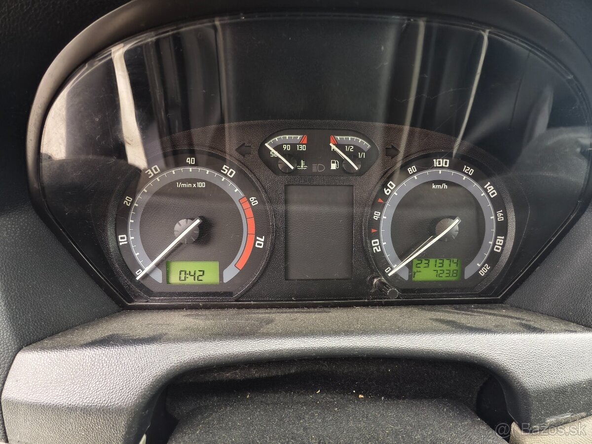 Škoda Fabia 1.2i - 11