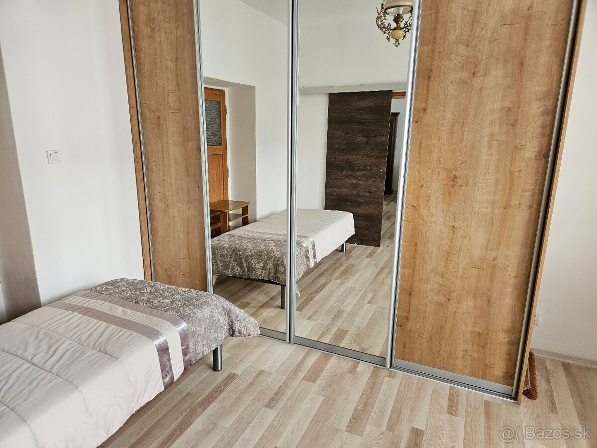 3 izbový byt v centre Michaloviec - 11