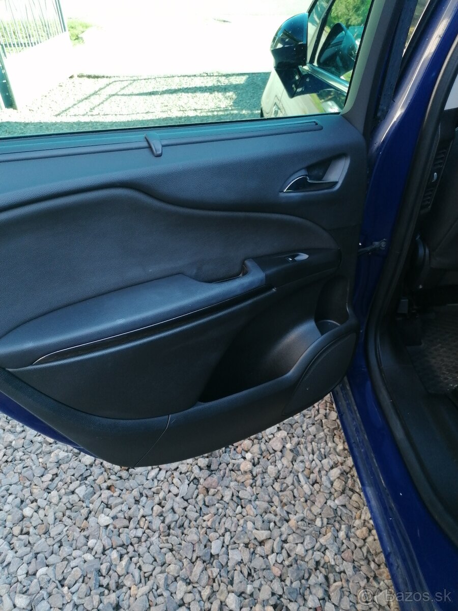 Opel Zafira 1.6 CDTI - 11